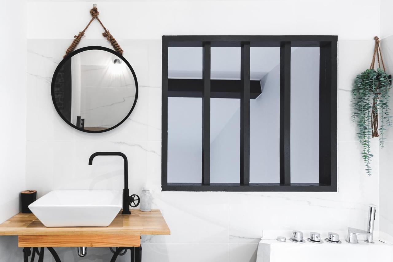 Love Loft Spa Ambronay Dış mekan fotoğraf